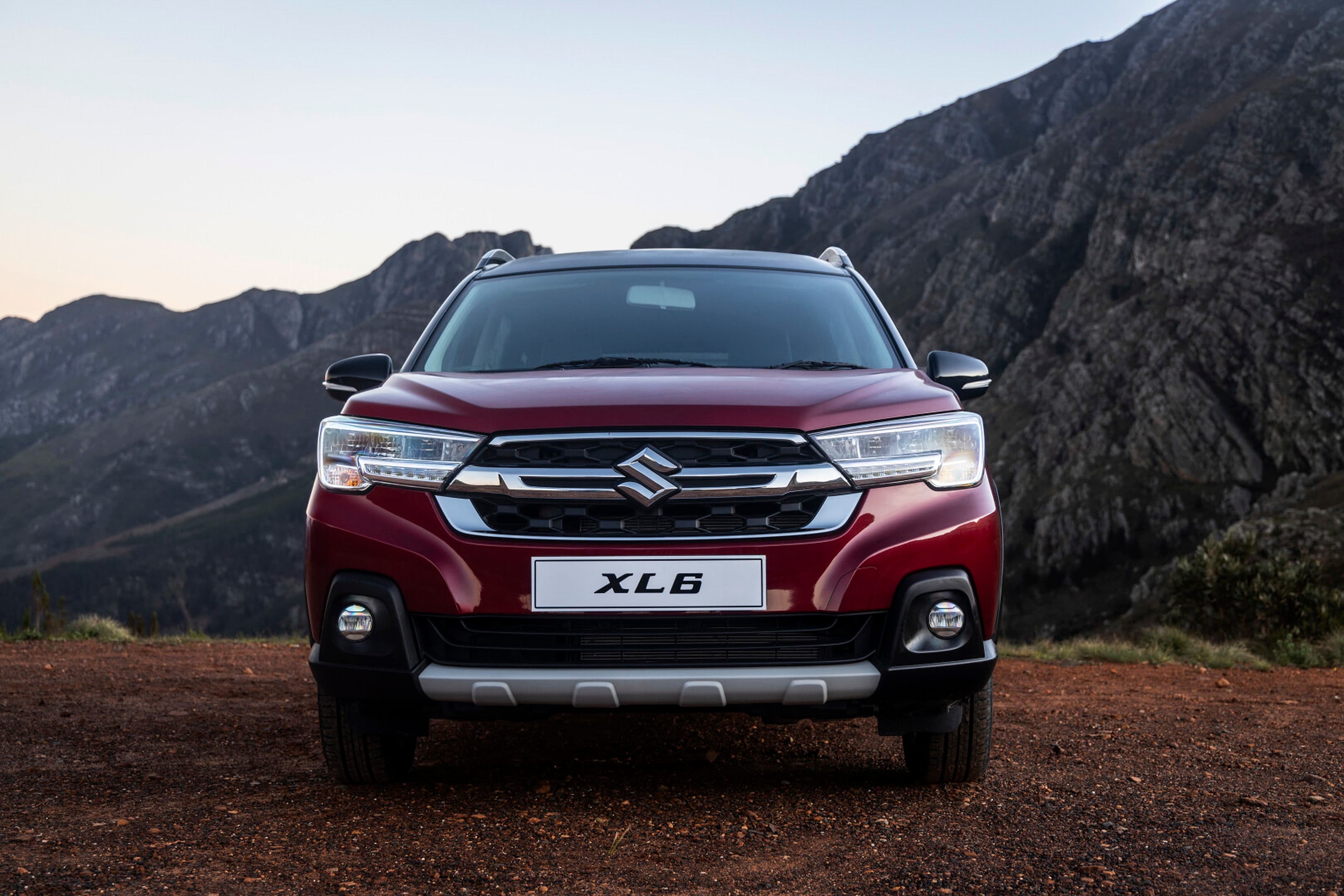 XL6 interior full view