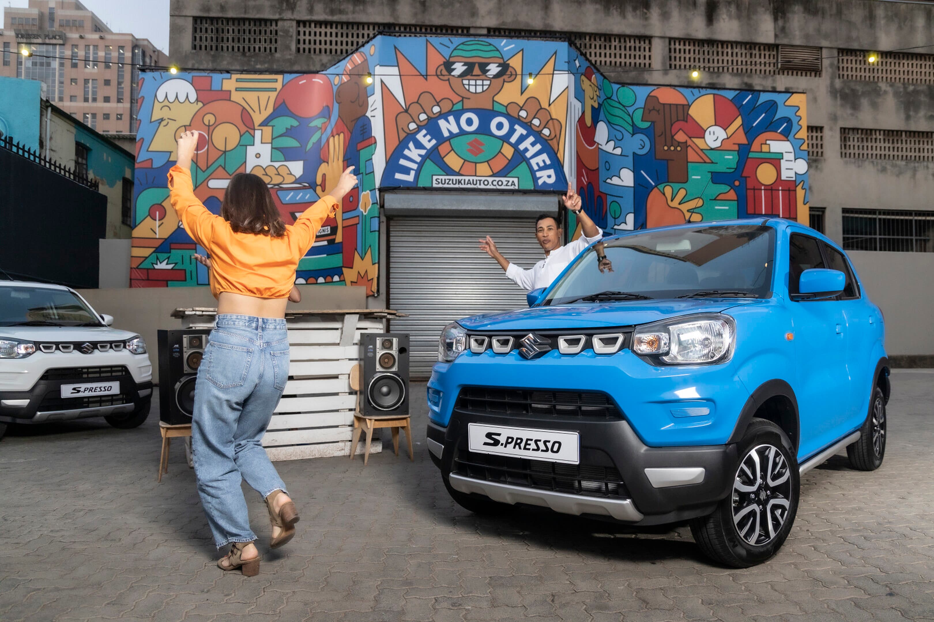 S-Presso interior full view