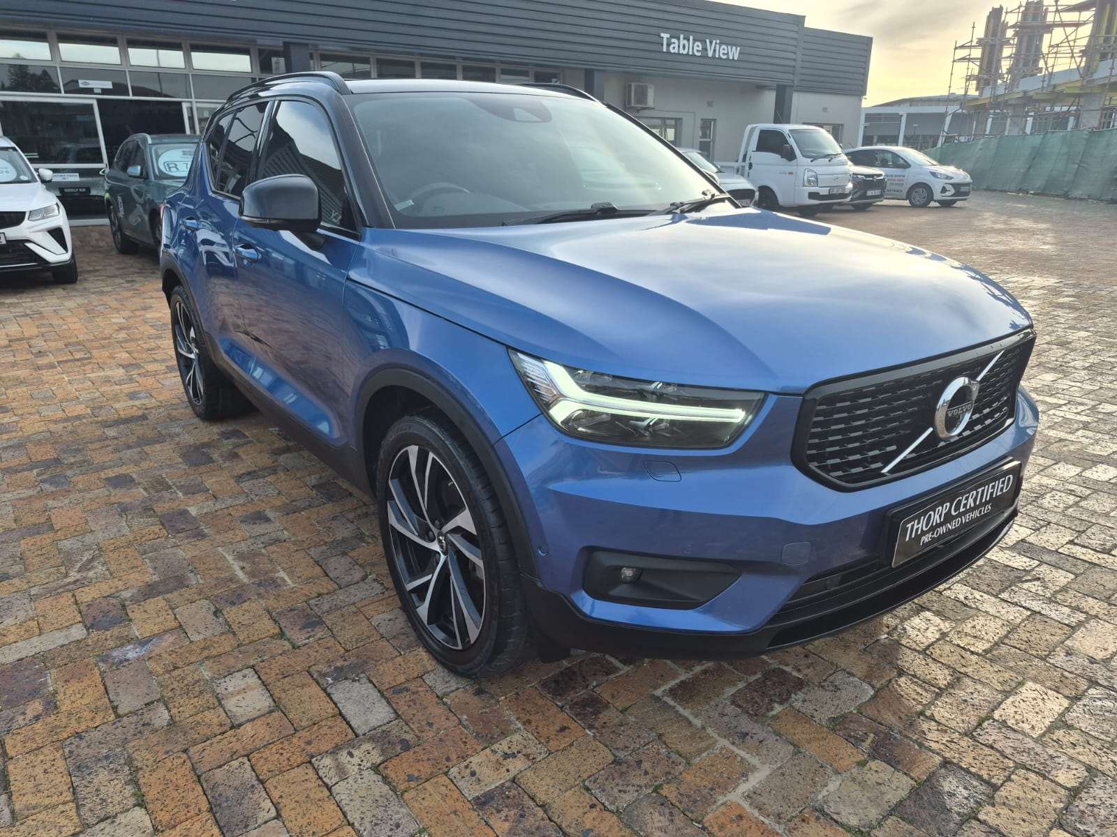 2018 Volvo XC40 D4 R-DESIGN AWD GEARTRONIC