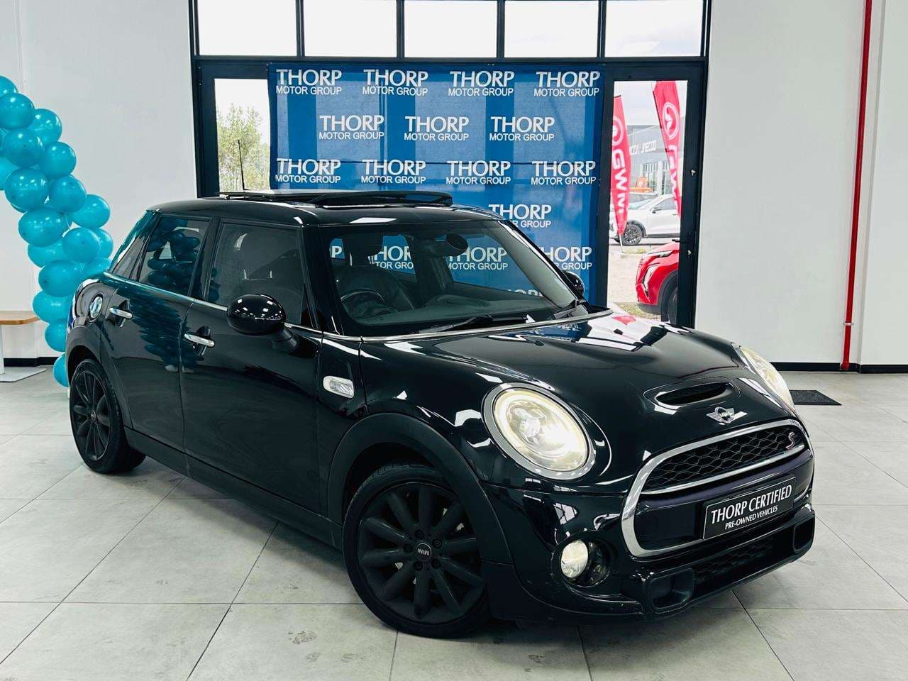 2018 Mini Cooper 5DR S (XS72)